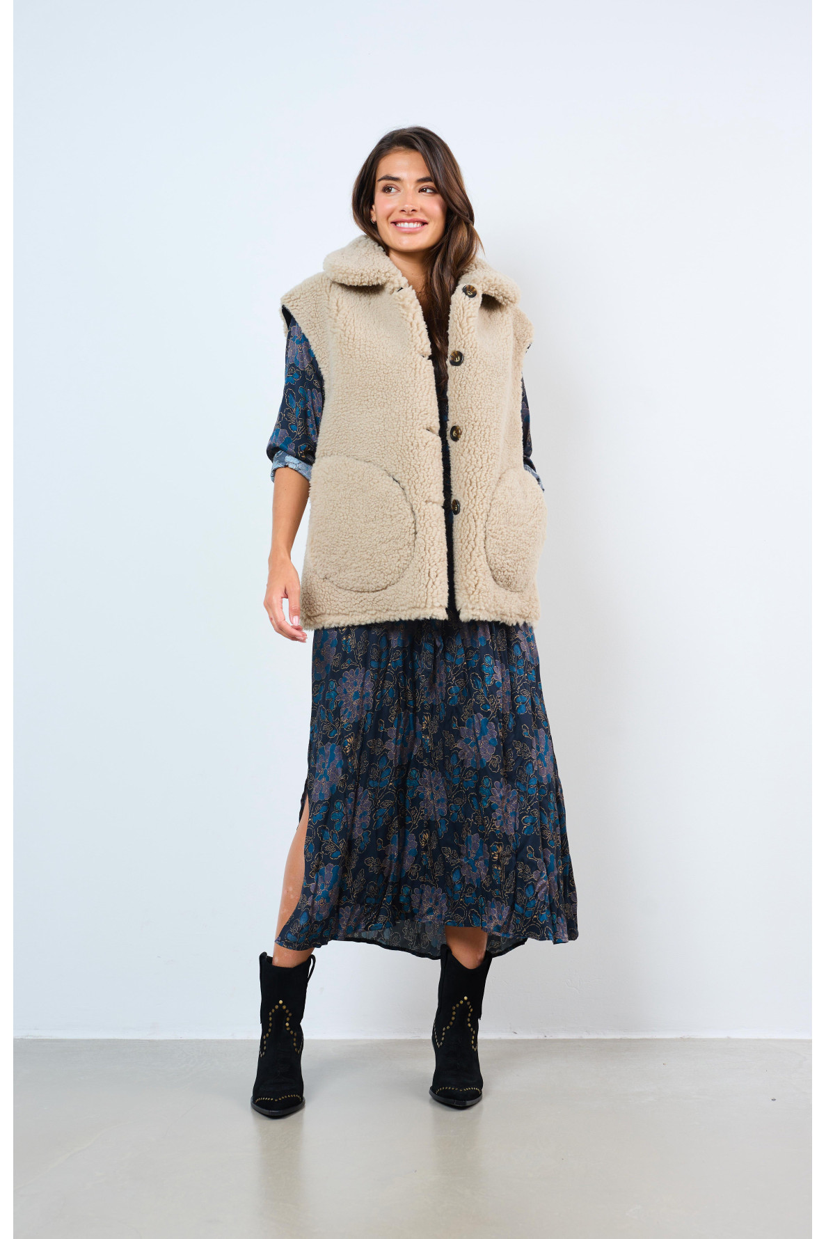 REVERSIBLE SHEEPSKIN JACKET - 4