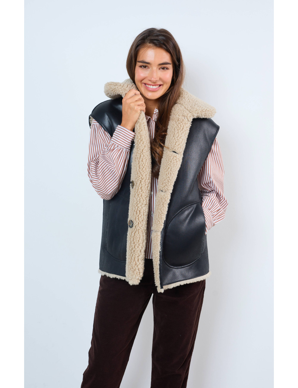 REVERSIBLE SHEEPSKIN JACKET - 