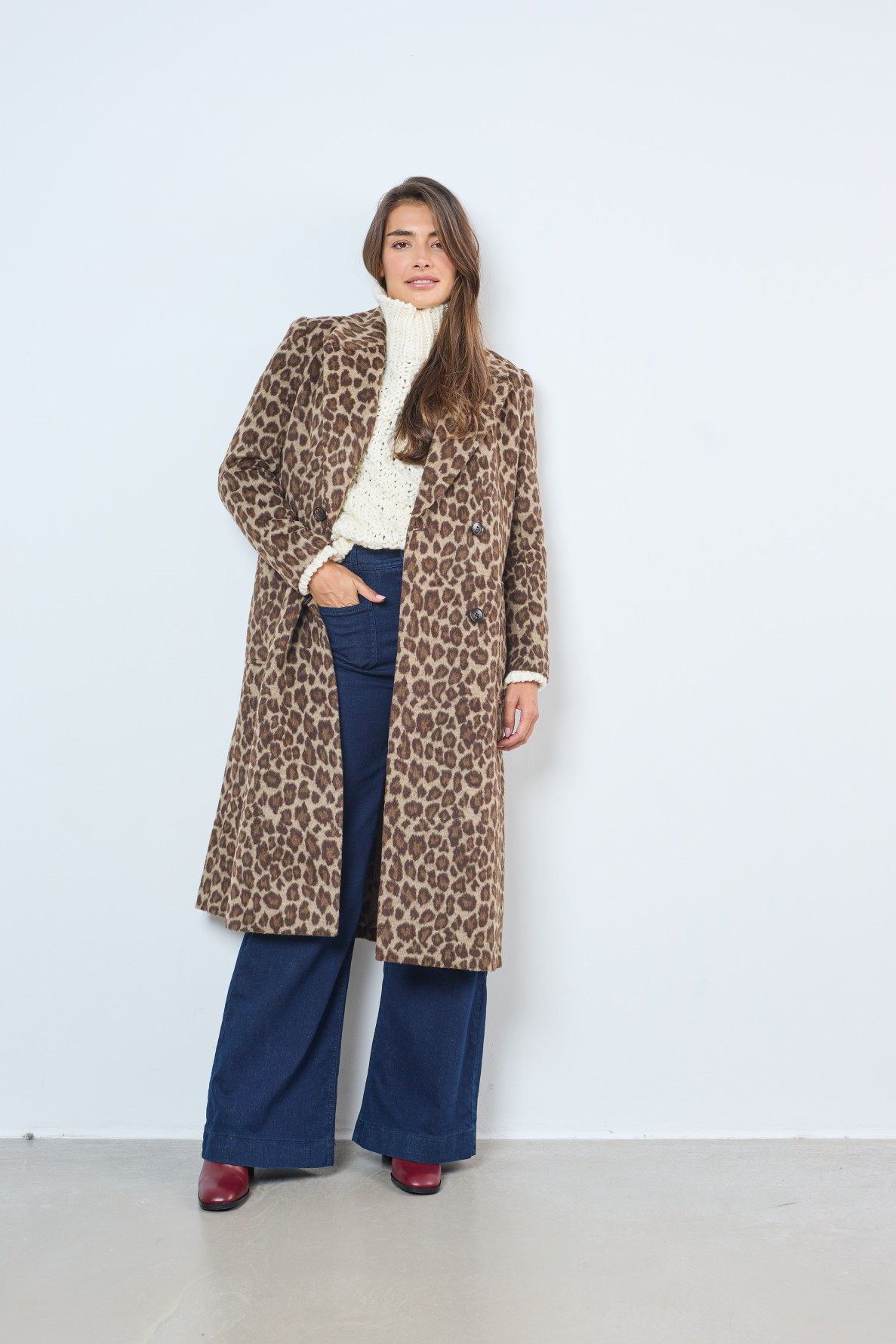 LONG LEOPARD COAT - 1