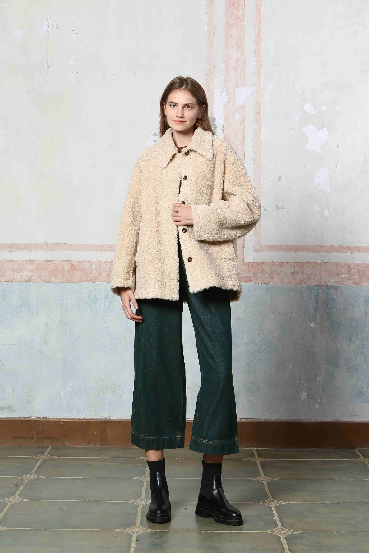 BEIGE COAT - 3