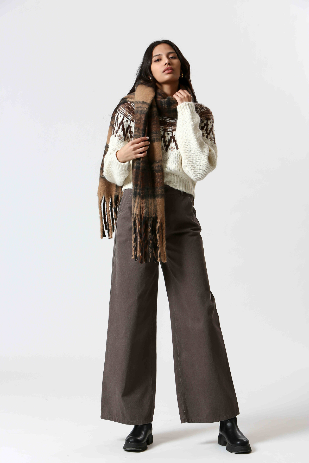 BROWN AND CREAM SCARF - 1