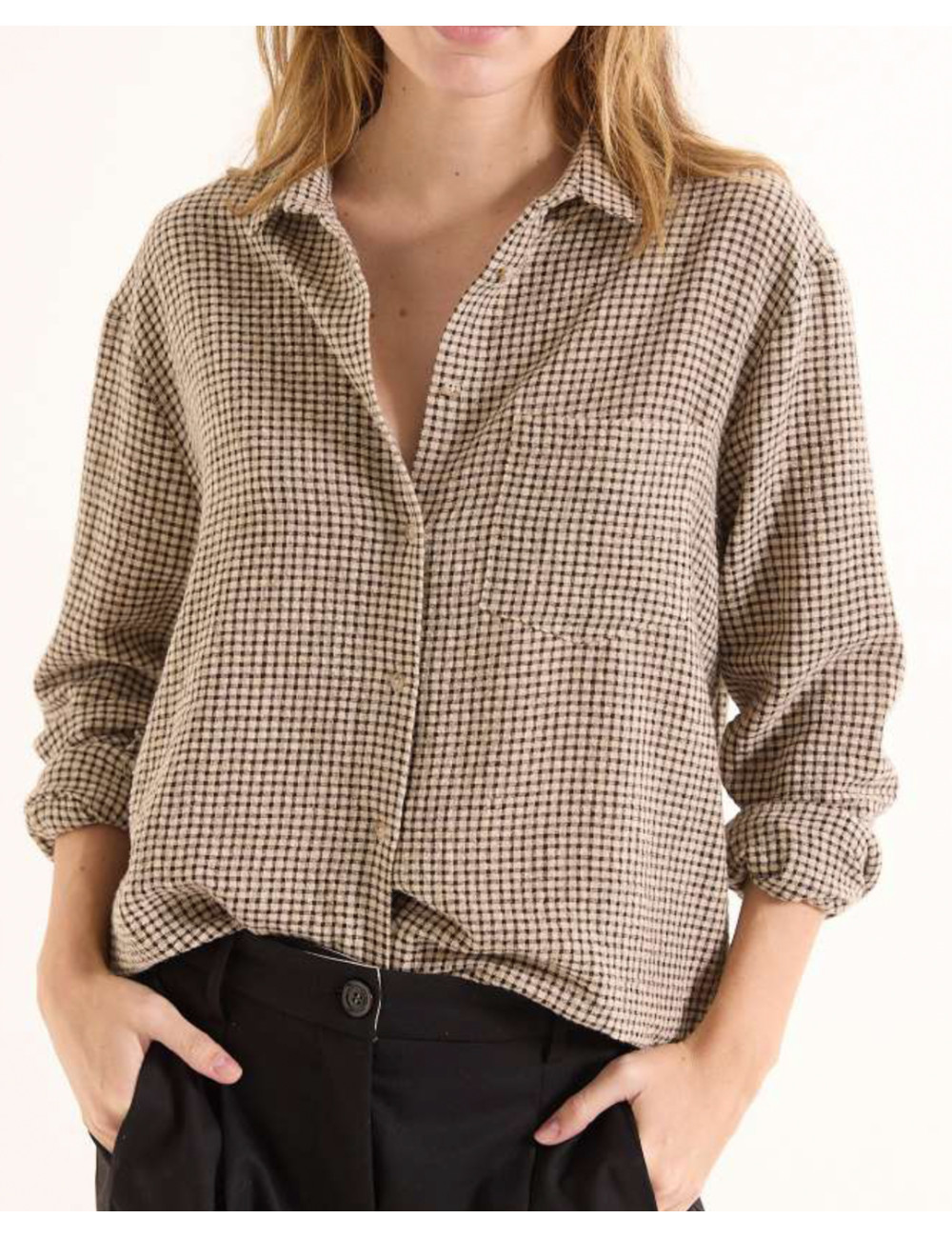 SLIM-FIT BLOUSE - 