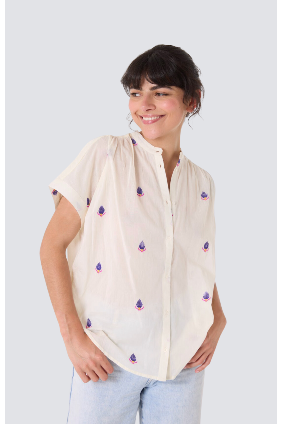 blouse brodée manches courtes col mao maya - 2